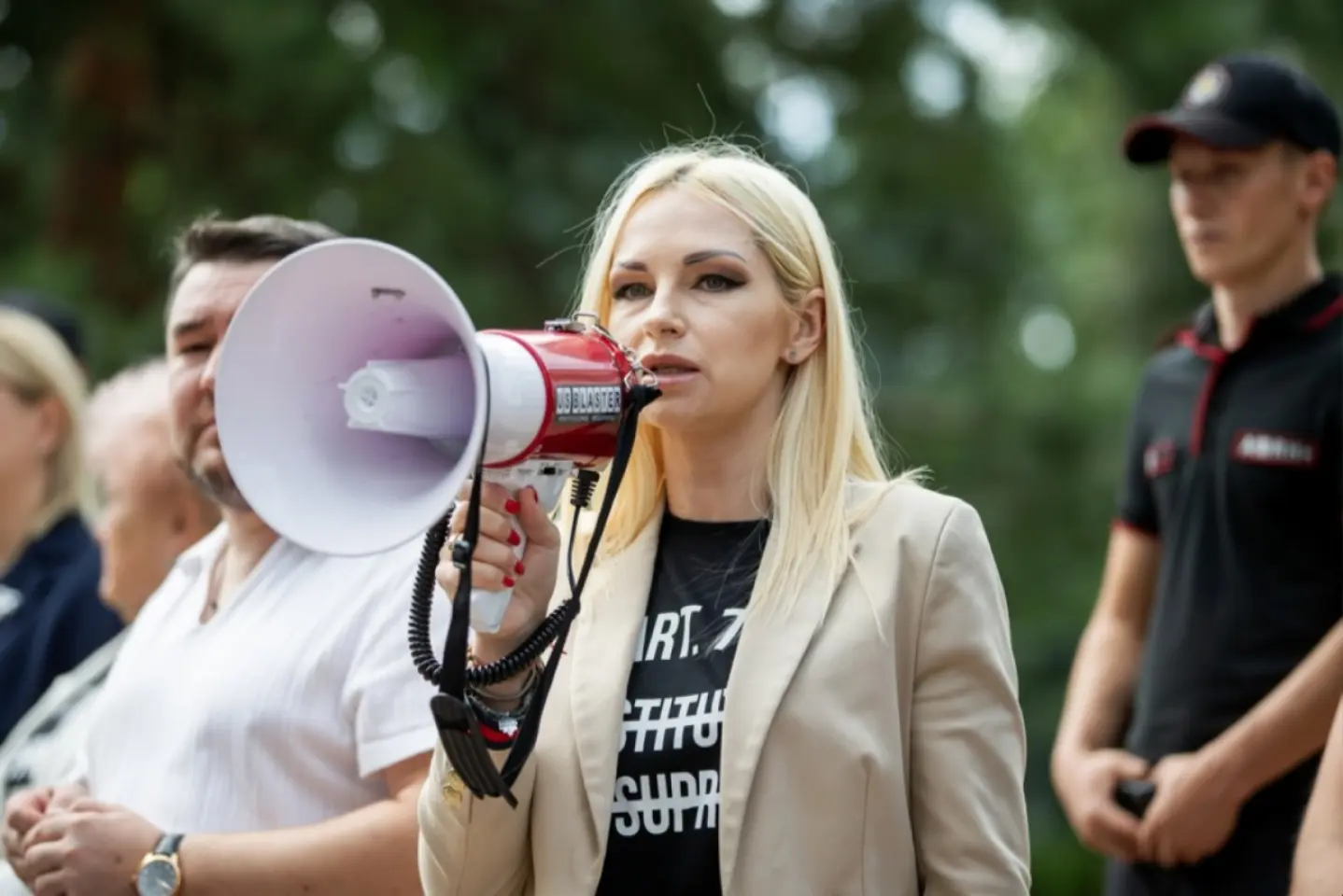 O membră a partidului pro-rus Șor, din Republica Moldova, dată pe mâna Interpolului