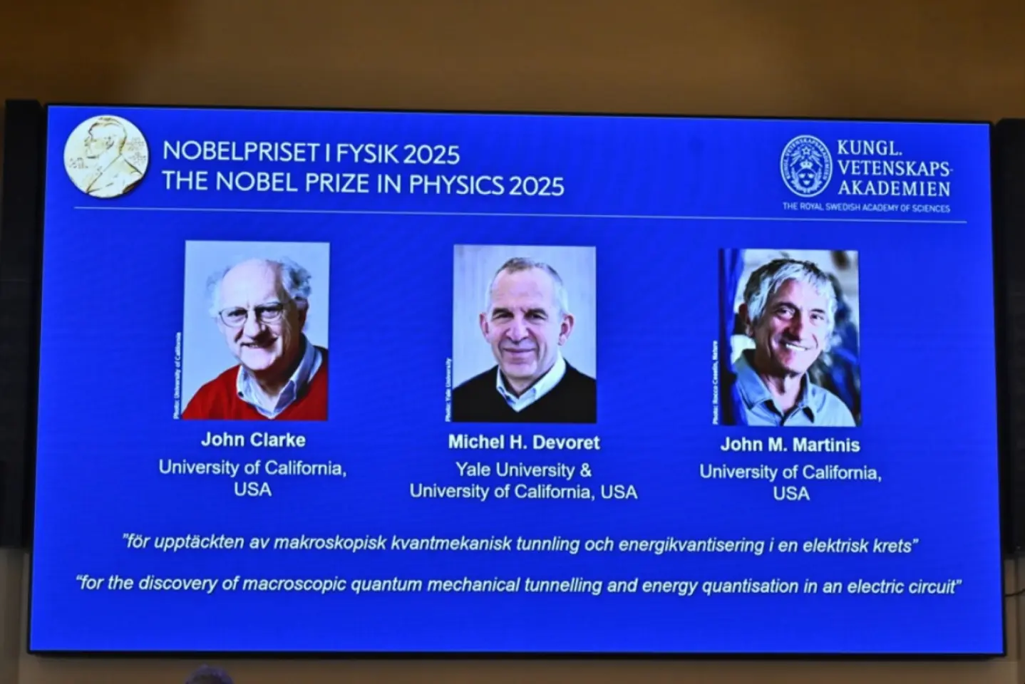Premiul Nobel pentru fizică acordat pentru calculul cuantic