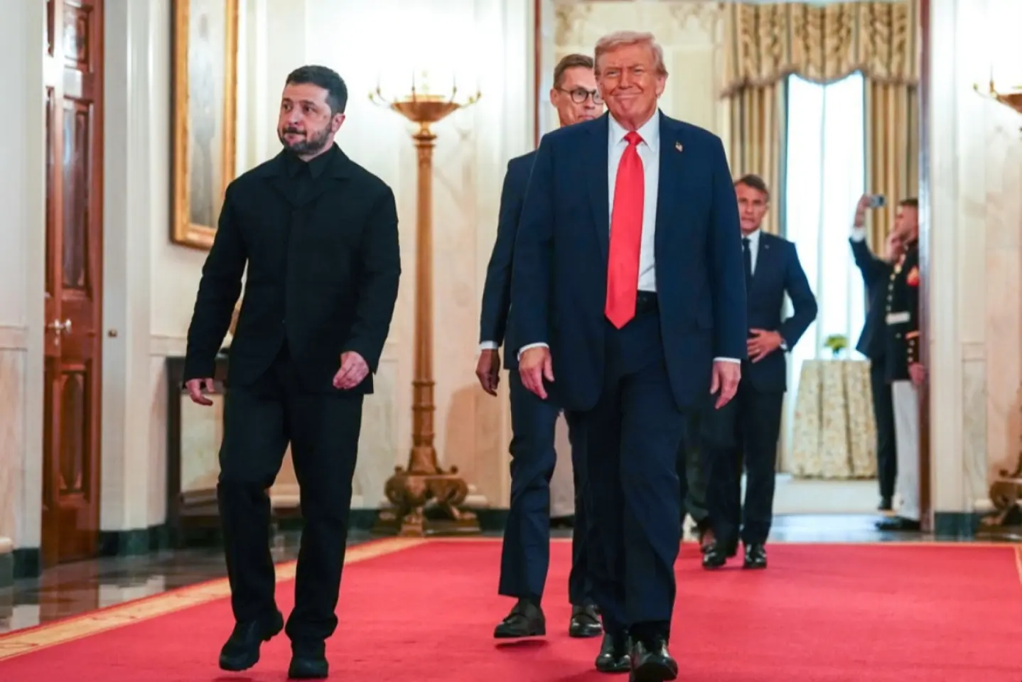 Trump confirmă noua vizită a lui Zelenski 