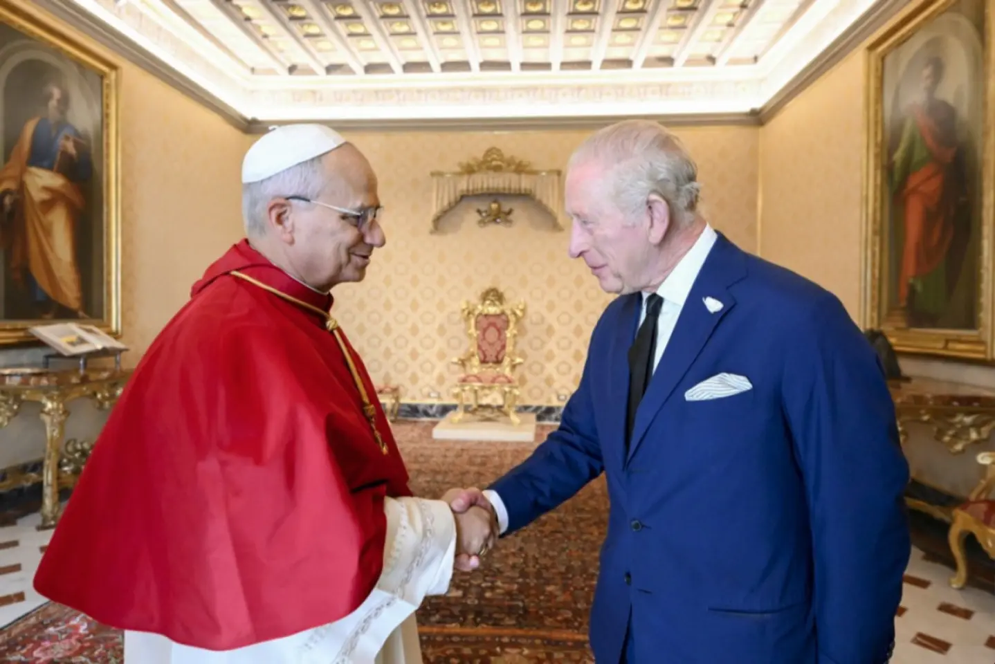 Vizită istorică la Vatican a regelui Charles