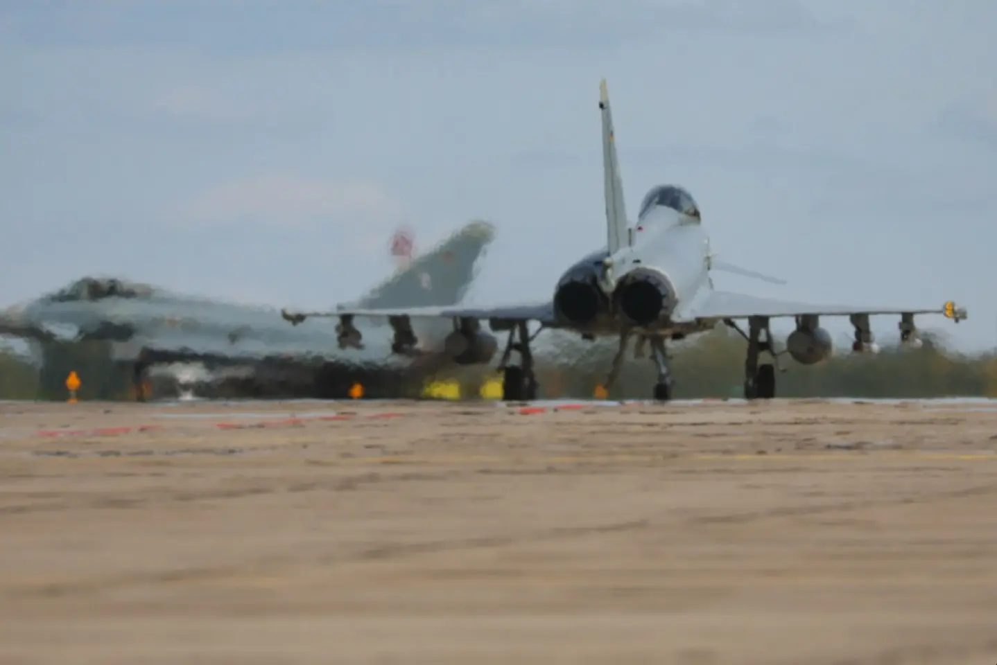 MApN a ridicat patru aeronave de la sol, ca urmare a atacurilor Rusiei la nord de Dunăre