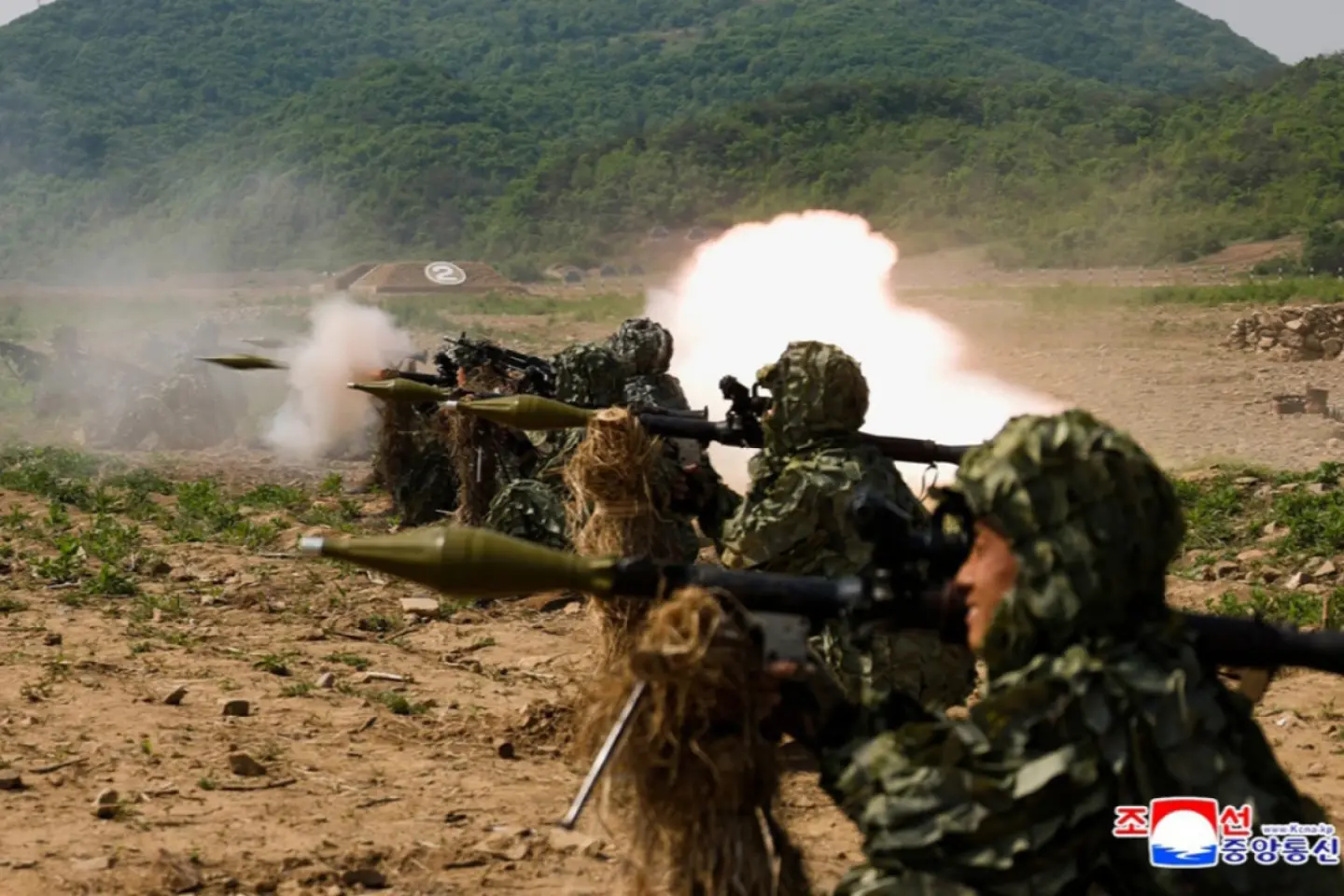 Coreea de Nord a desfășurat 10.000 de soldați la granița dintre Rusia și Ucraina