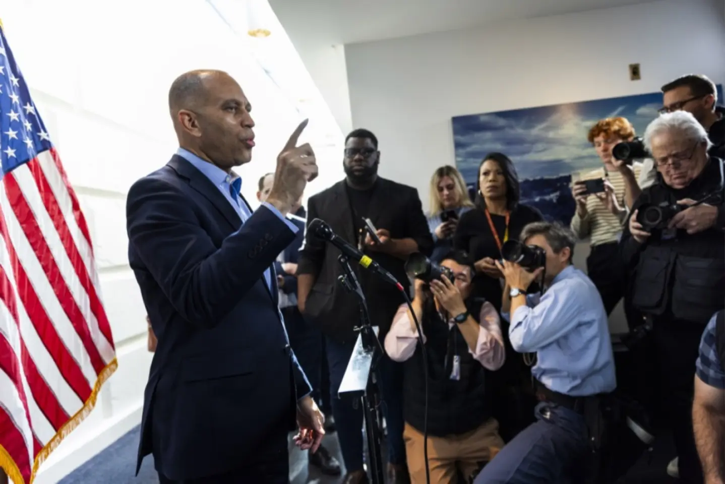 Un compromis în Senatul SUA poate duce la deblocarea activității federale