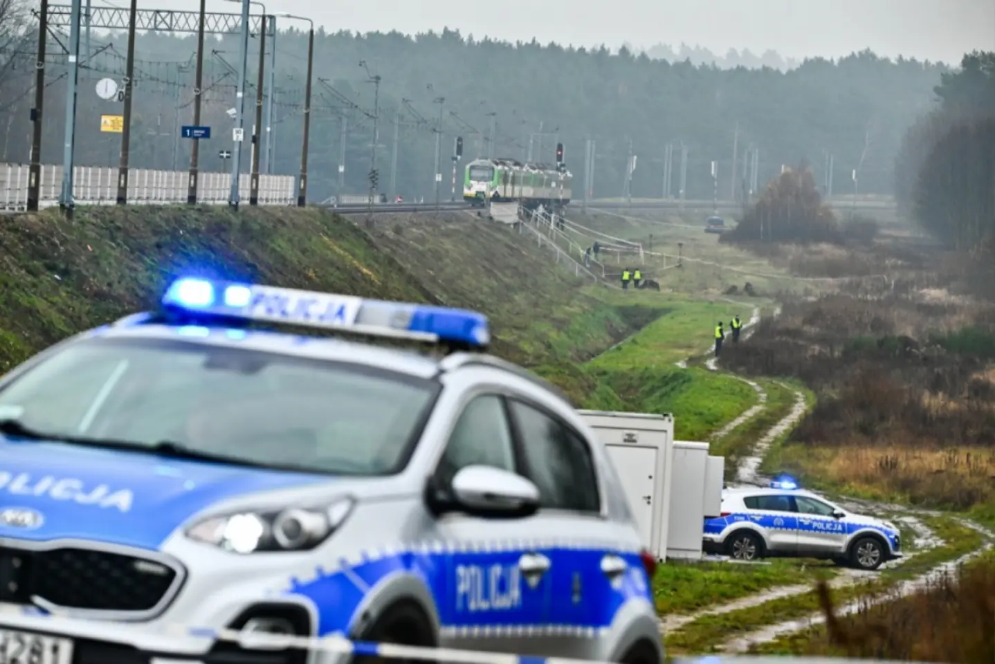 Polonia acuză Rusia pentru actele de sabotaj feroviar/UPDATE: Doi ucraineni racolați de serviciile rusești au comis actele de sabotaj