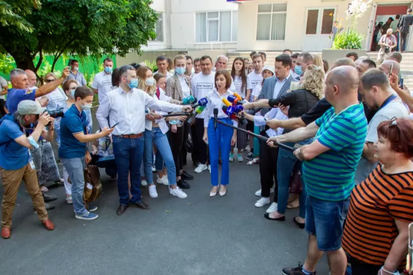 Președinta Republicii Moldova, pro-occidentala Maia Sandu, face o vizită de lucru în Georgia