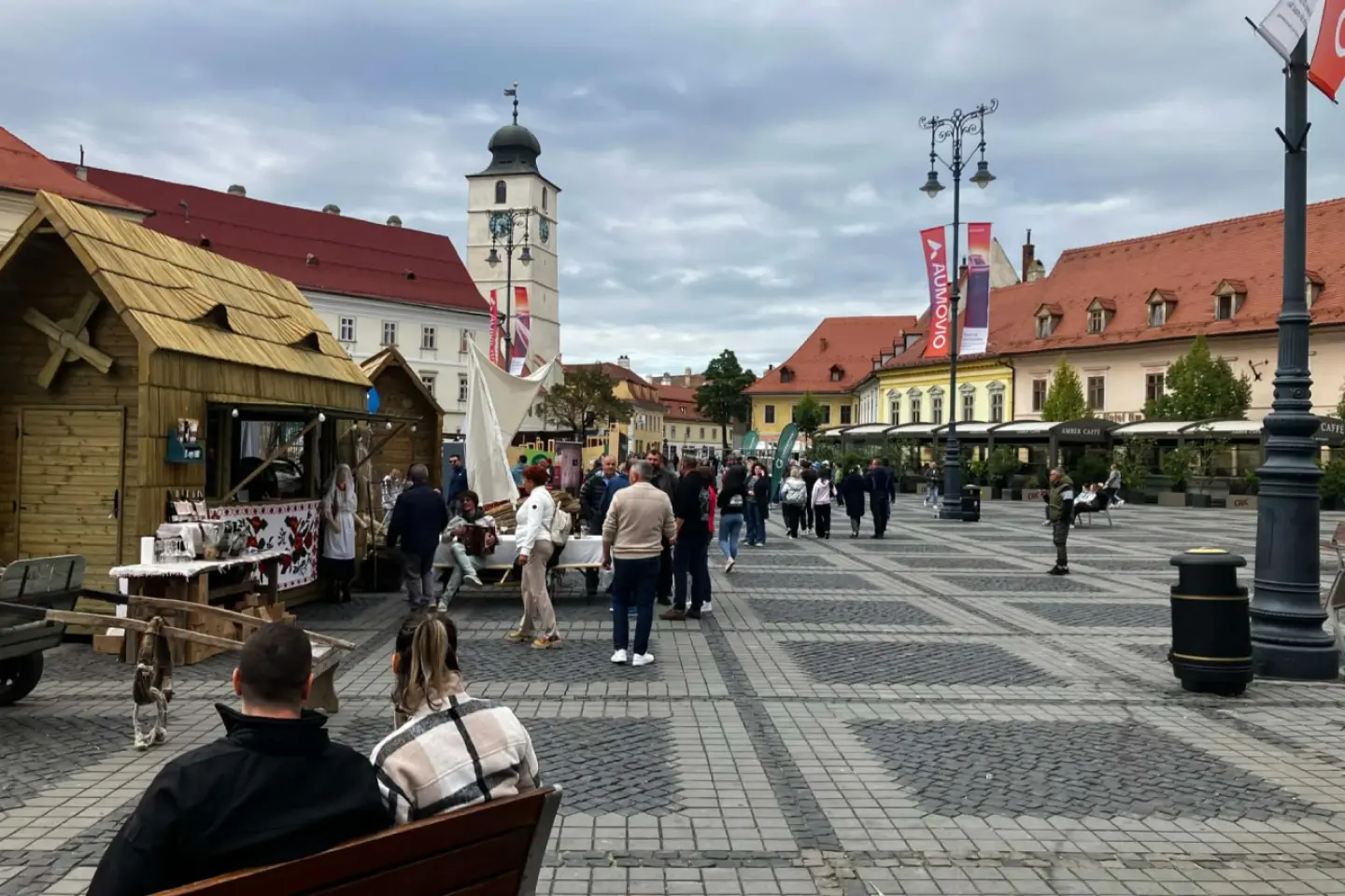 Rata anuală a inflației a stagnat la 9,8%, în noiembrie