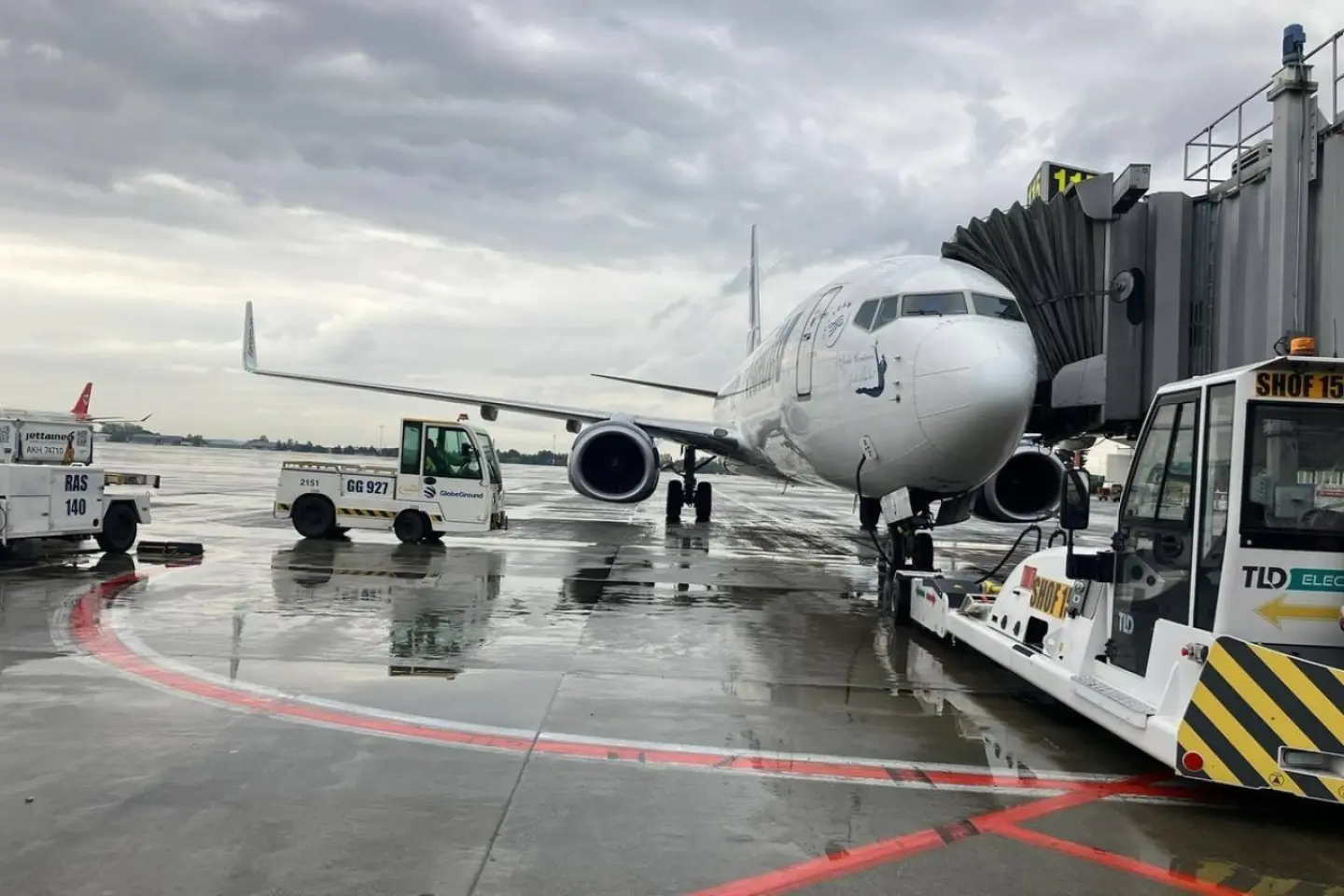 TAROM organizează curse speciale pentru repatrierea românilor din Orientul Mijlociu