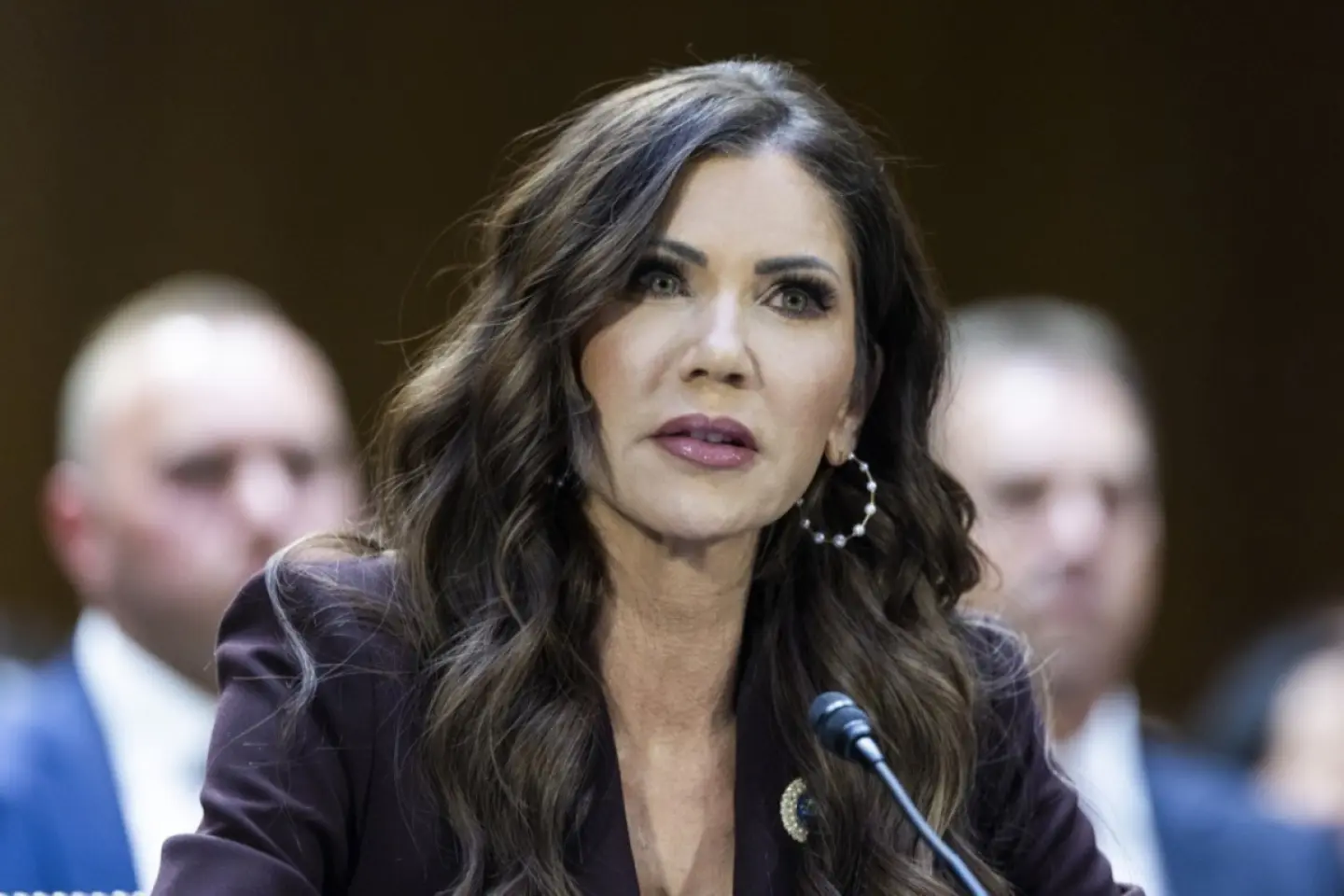 Trump o demite pe Kristi Noem din fruntea DHS