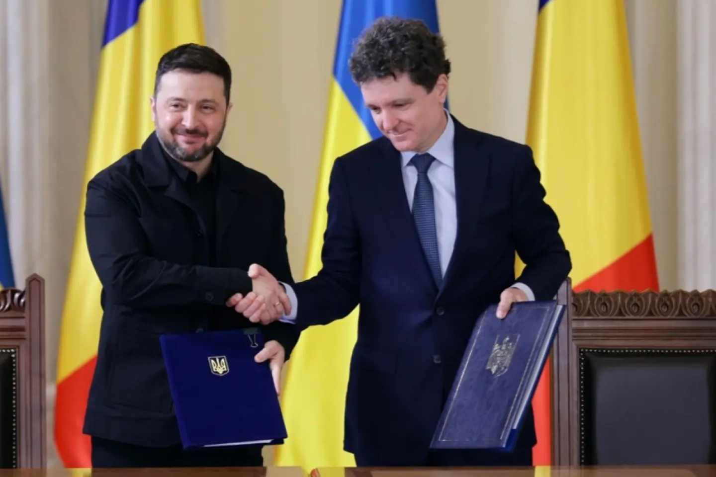 Zelenski mulţumeşte României pentru antrenarea piloţilor ucraineni de avioane de luptă