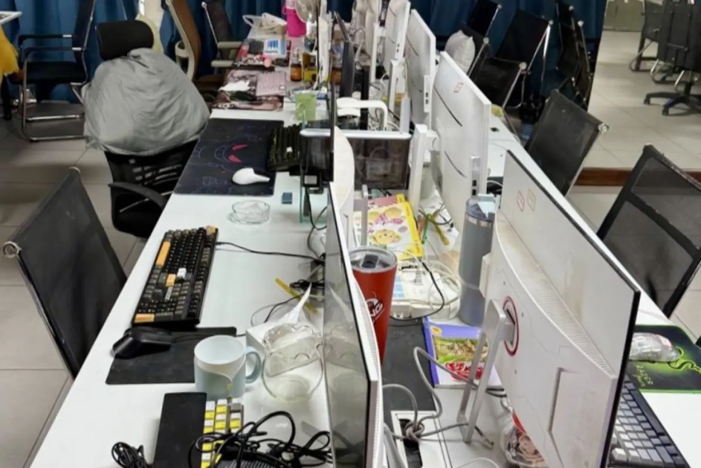 Ferme de boți închise