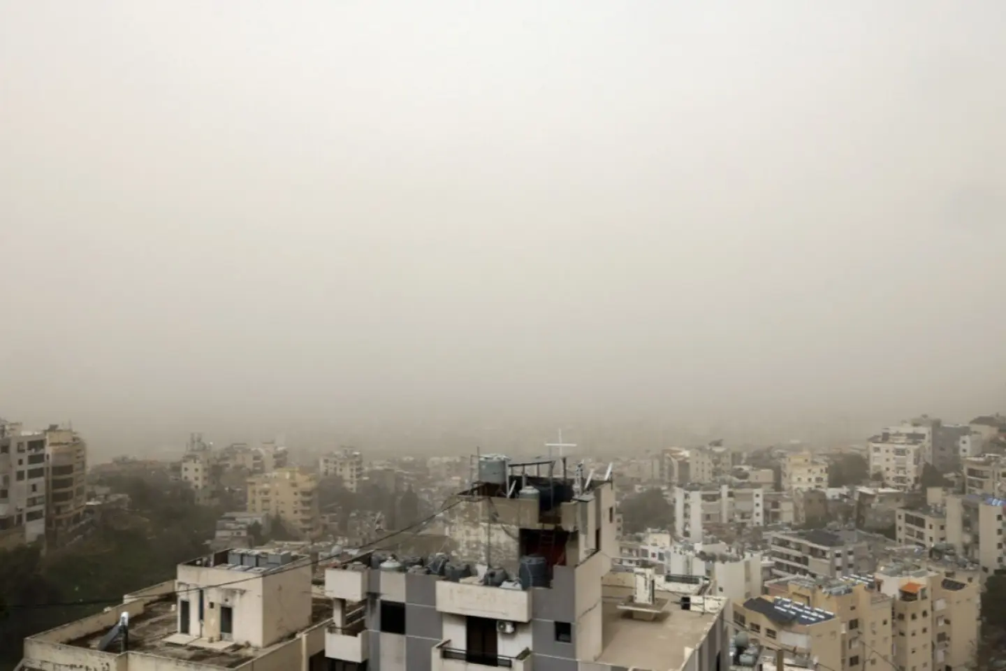 Noi lovituri israeliene au vizat sudul Beirutului
