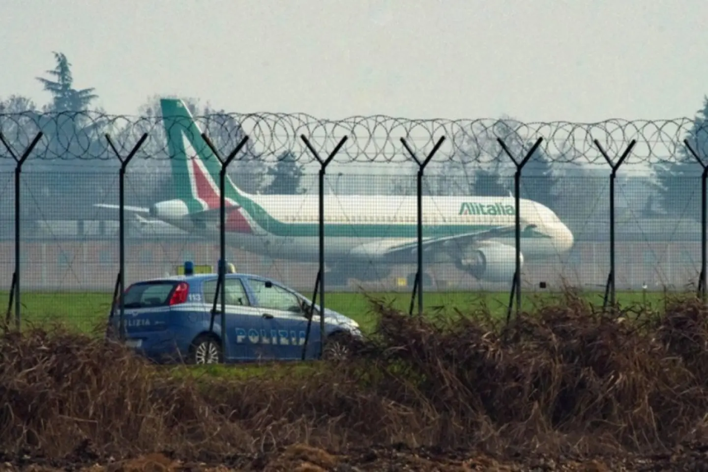 Patru aeroporturi italiene impun restricții la alimentarea cu kerosen a aeronavelor