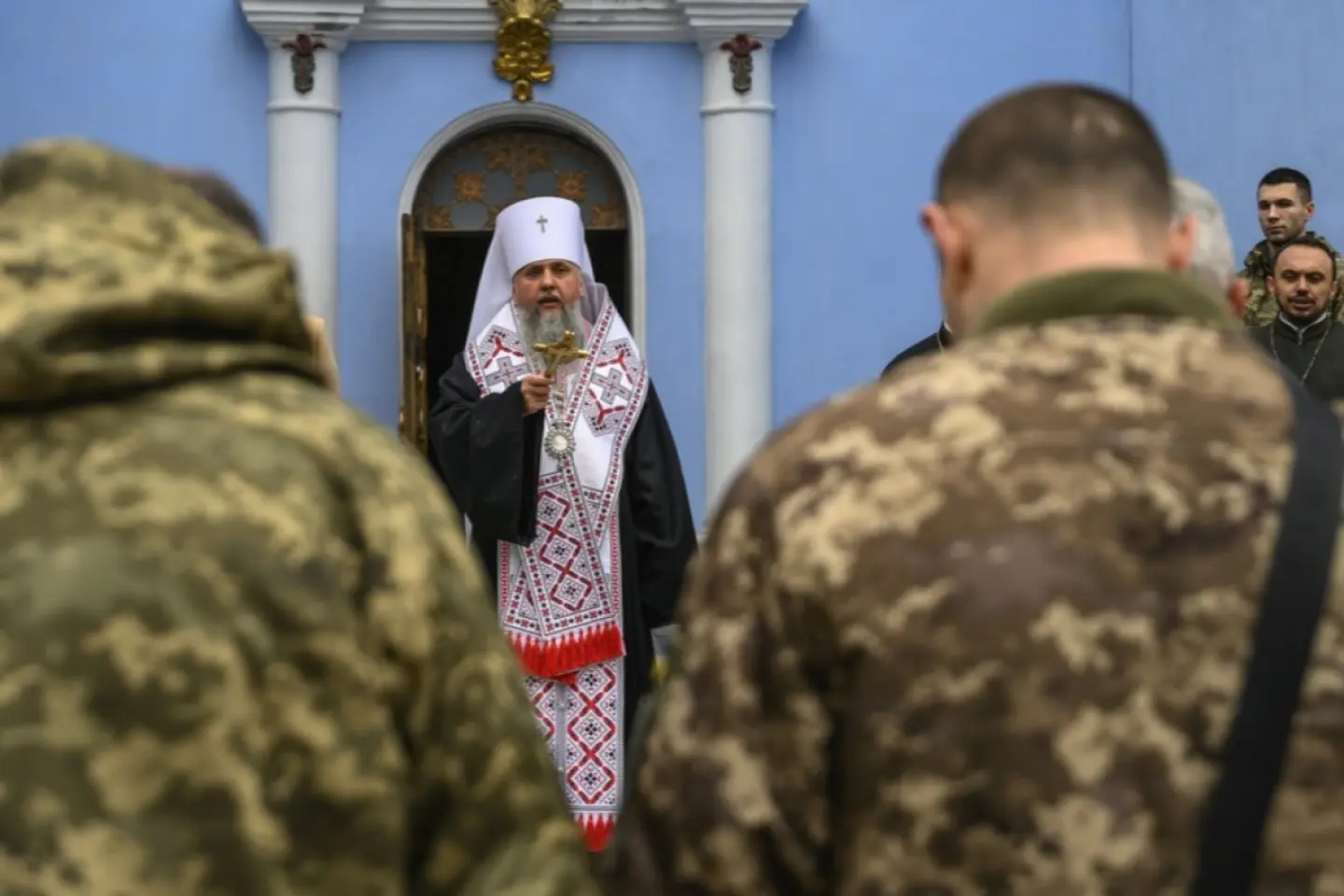 Rusia și Ucraina au convenit un armistițiu pentru Paștele ortodox