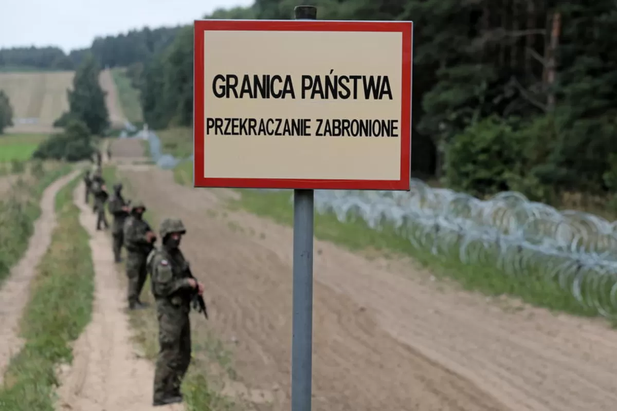 Object Name: POLAND CRISIS POLISH BELARUSIAN BORDER