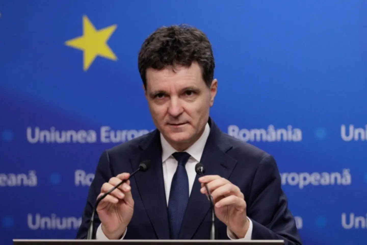 Partidele din coaliţia de guvernare, convocate pentru consultări la Palatul Cotroceni