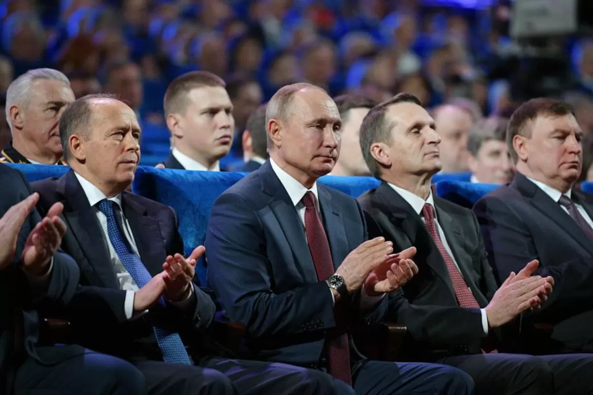 Object Name: RUSSIA SECURITY SERVICE OFFICER DAY