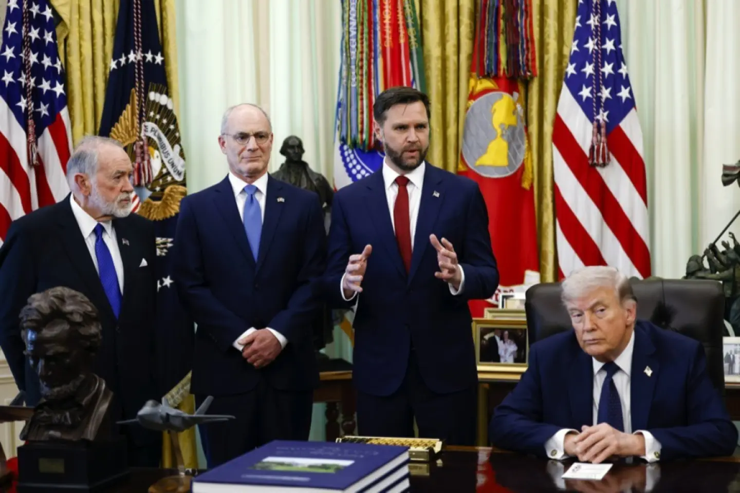 Trump anunţă extinderea încetării focului în Liban