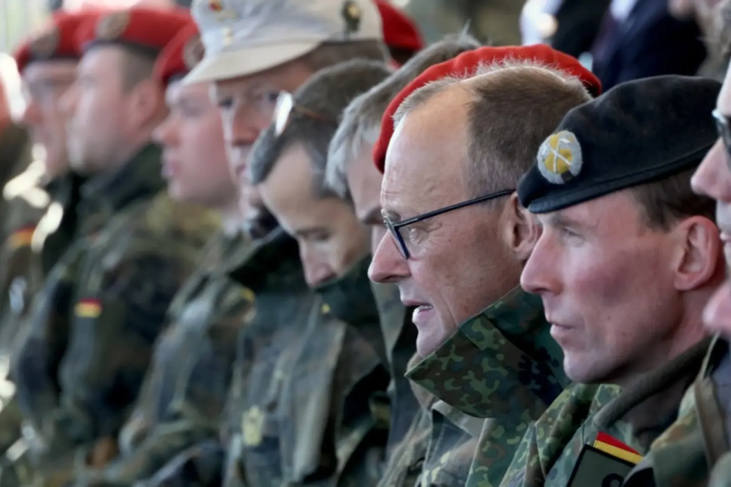 Merz susține continuarea legăturilor militare cu SUA