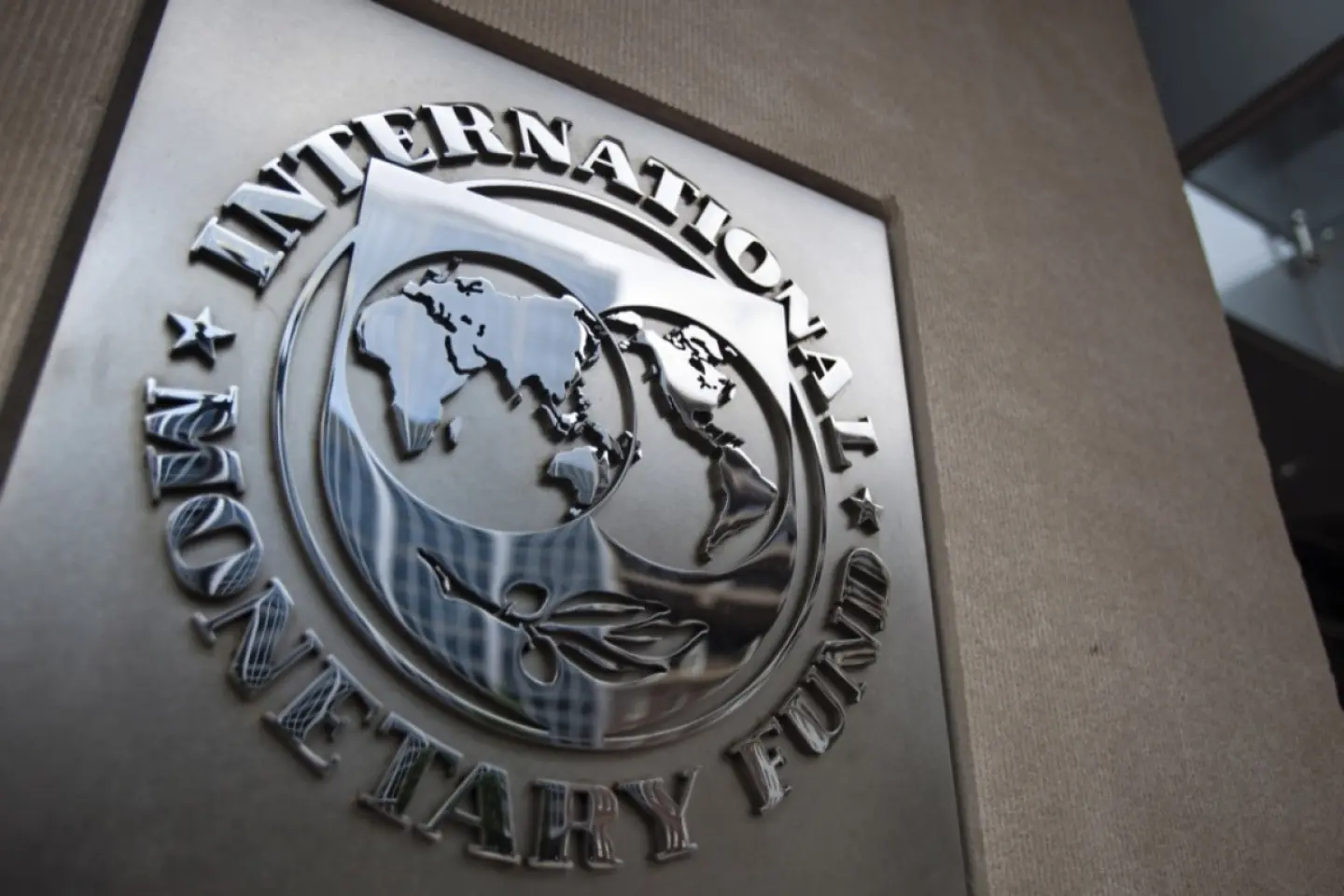 FMI avertizează  Europa că ar putea intra în recesiune