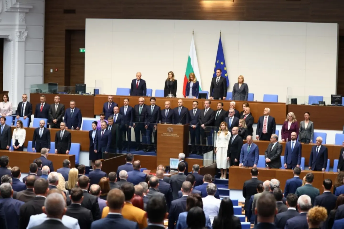 Rumen Radev, validat ca premier al Bulgariei de către parlament