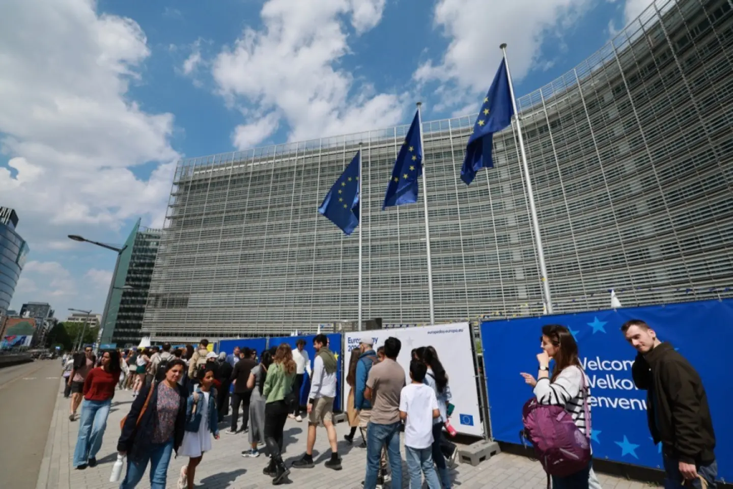 UE sancționează alte 16 persoane și 7 organizații din Rusia, pentru implicare în deportarea ilegală a unor copii ucraineni