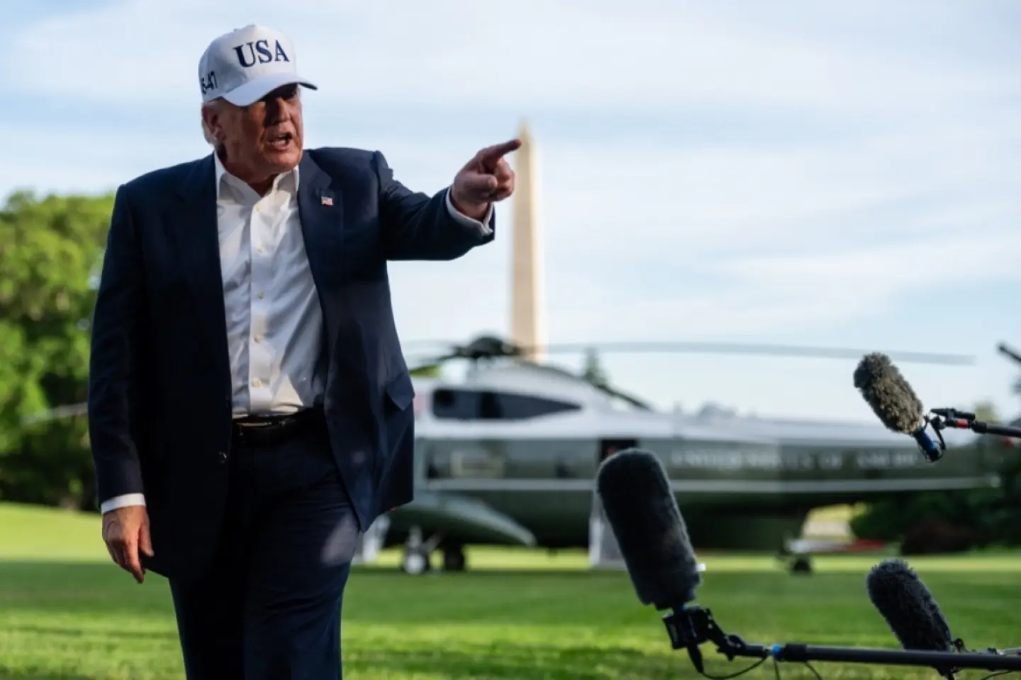 Trump îndulceşte tonul în legătură cu Iranul şi îl înăspreşte faţă de Taiwan