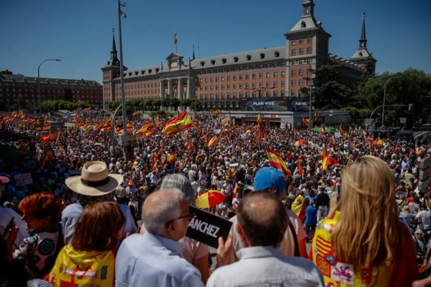 Protest masiv împotriva premierului spaniol