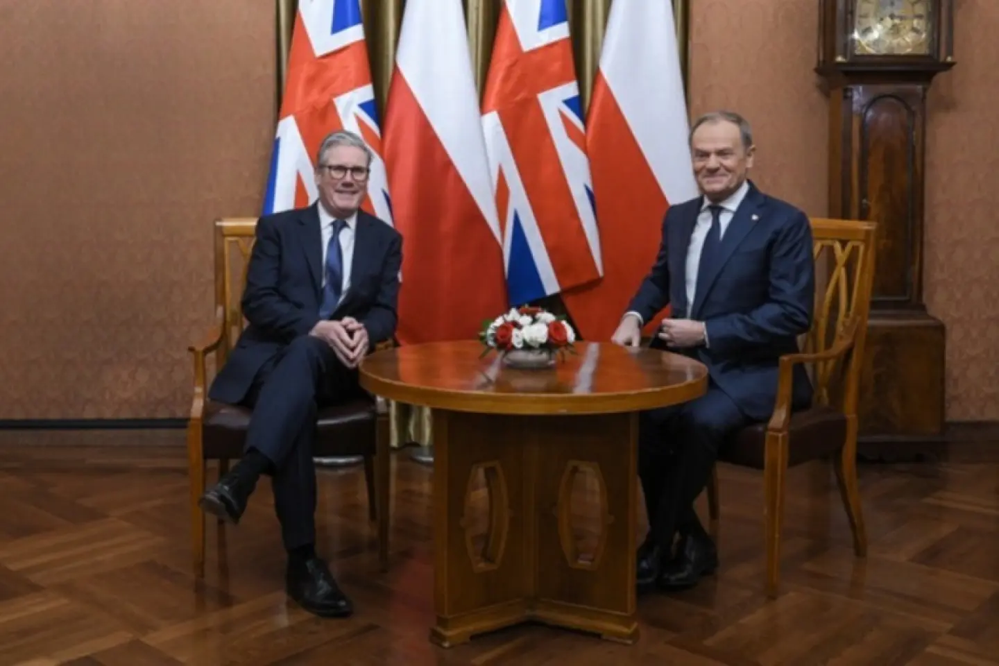 Marea Britanie şi Polonia semnează astăzi un nou acord de cooperare
