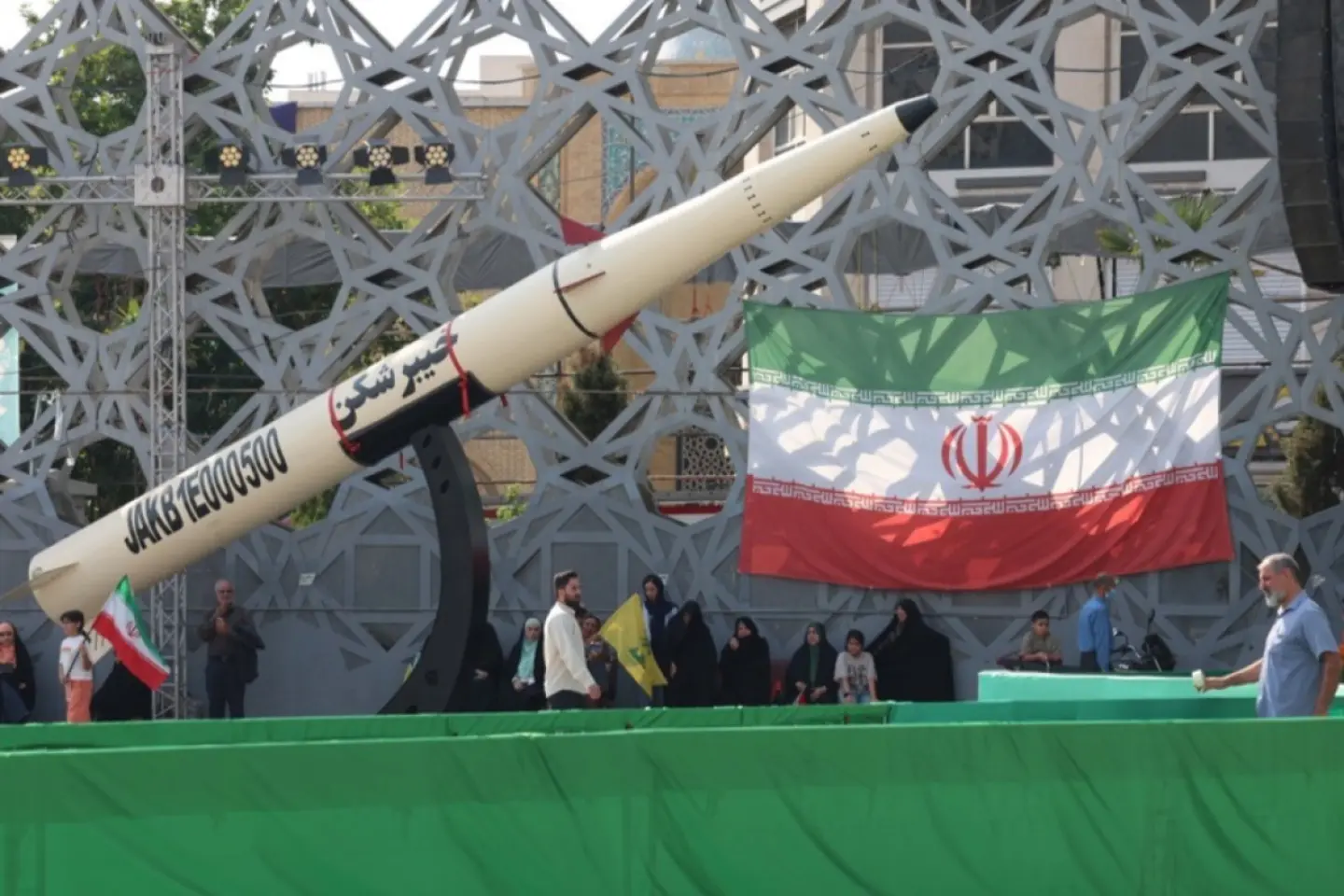 Iranul a lansat șapte rachete asupra Kuweitului și Bahrainului