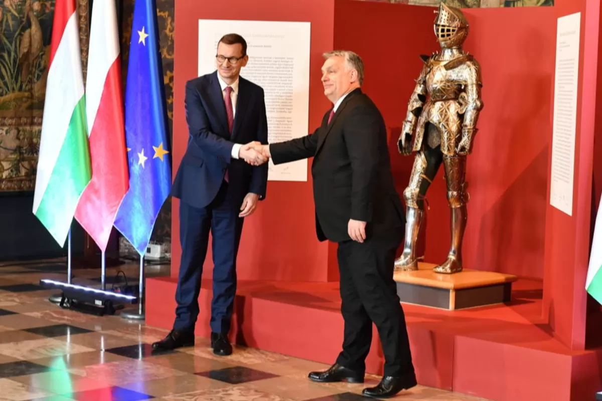 Object Name: POLAND DIPLOMACY ANNIVERSARY VISEGRAD GROUP