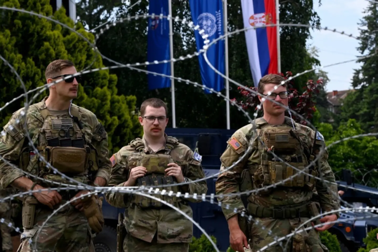 NATO își reduce prezența militară în Kosovo