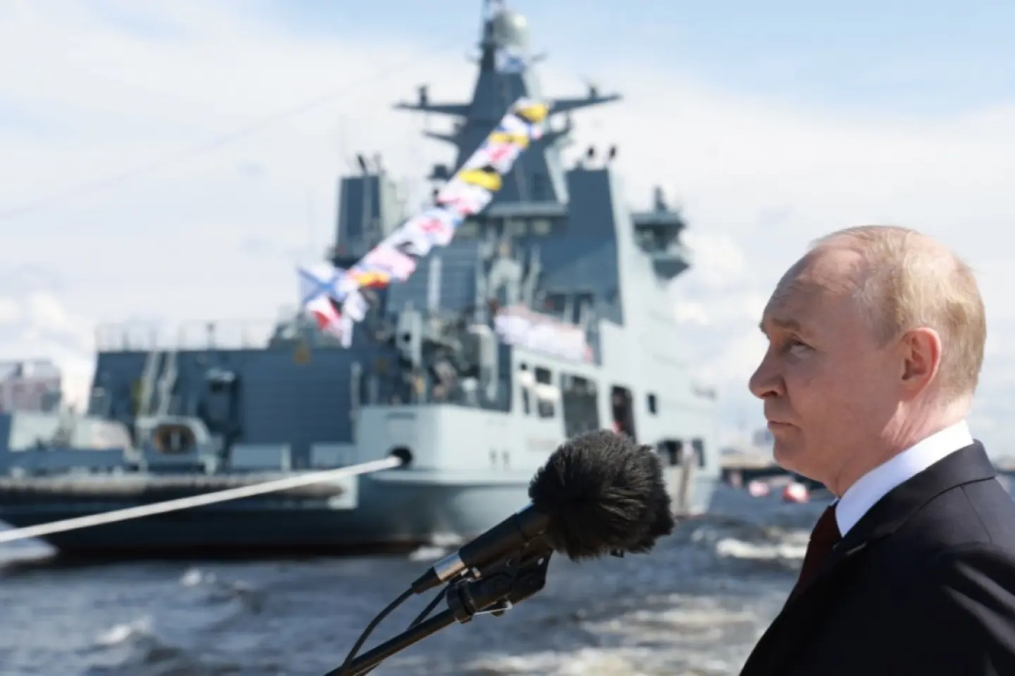 Rusia renunță din nou la parada de Ziua Marinei