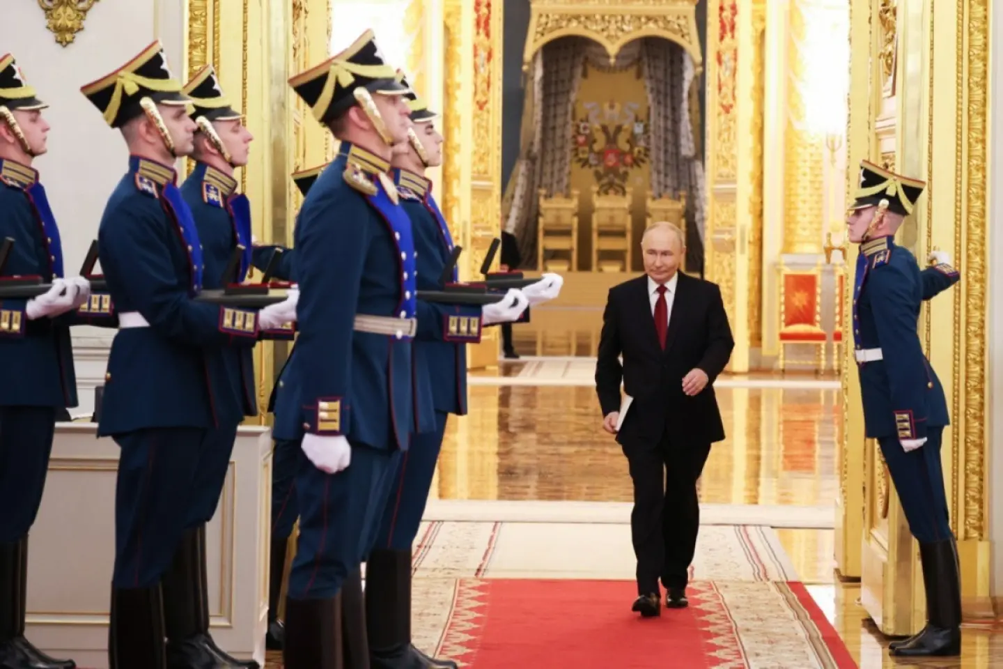Rusia, un imperiu care se pregătește de război cu NATO