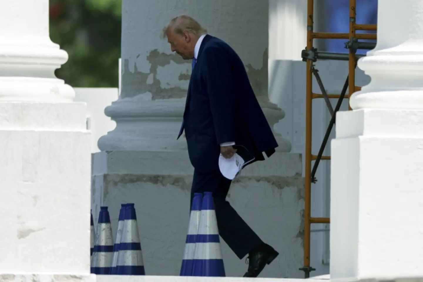 Senatul SUA a votat retragerea forţelor americane din conflictul cu Iranul