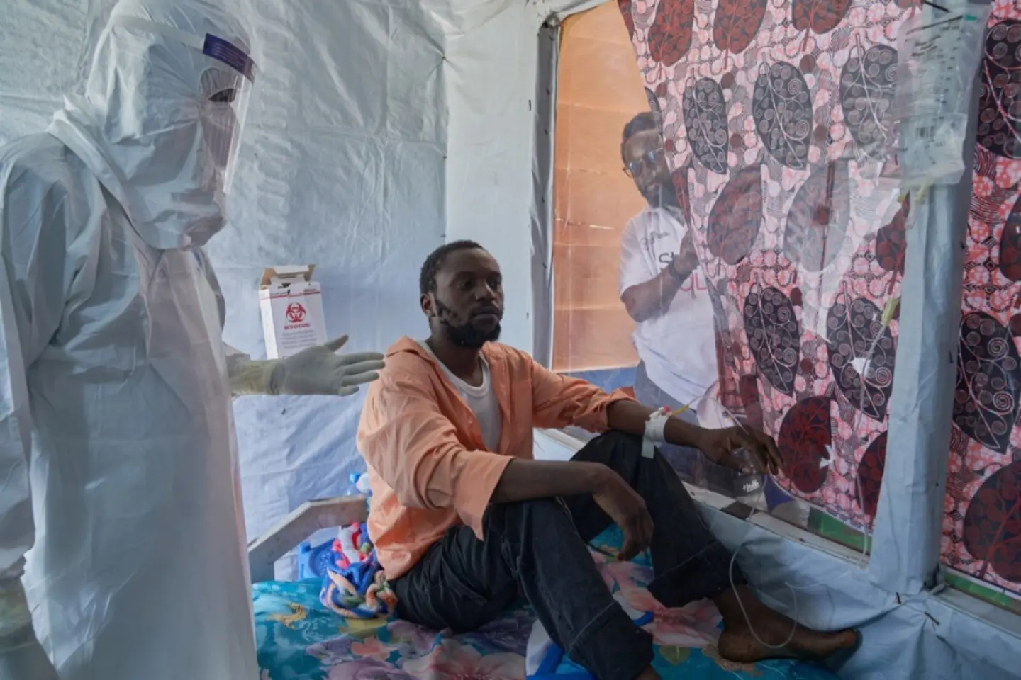 Franța anunță primul caz de Ebola pe teritoriul său