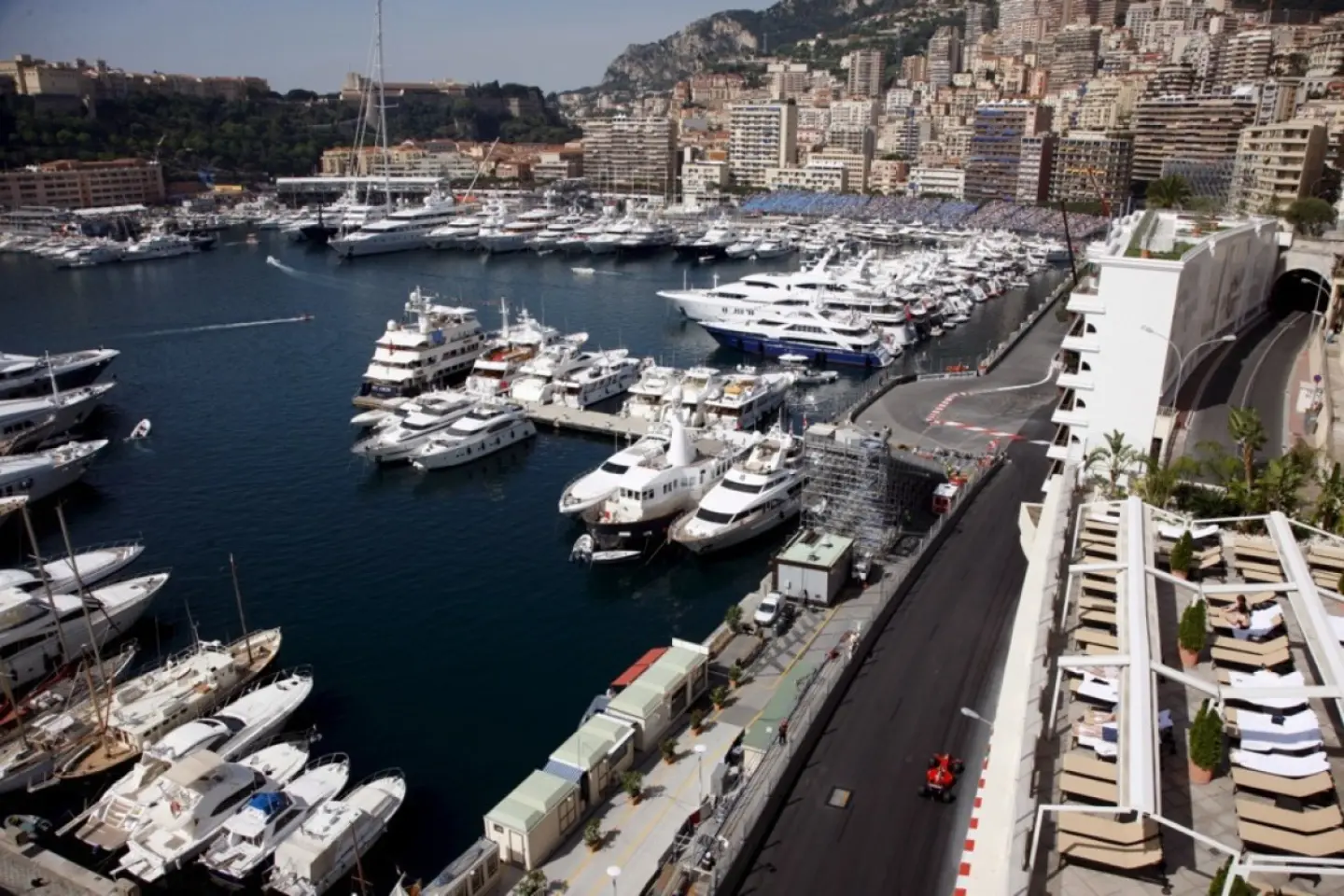 Cel puțin trei răniți, într-o explozie puternică în Monaco