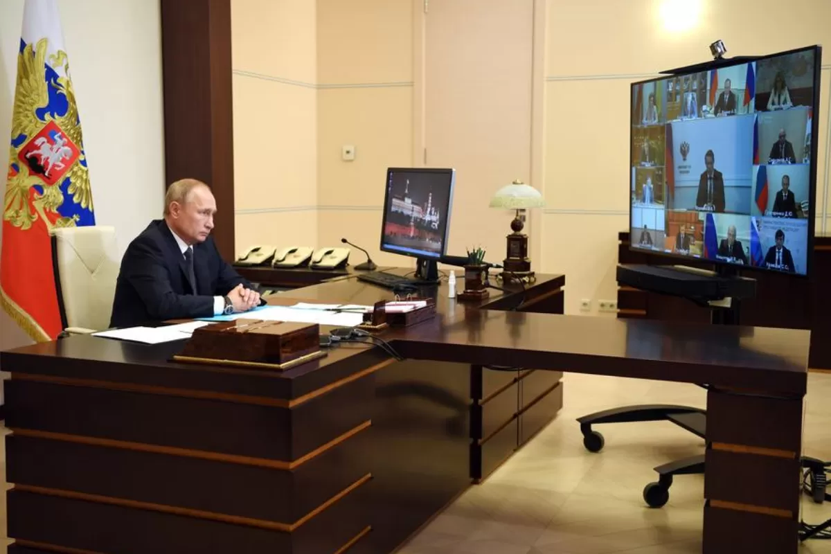 Object Name: RUSSIA PUTIN CORONAVIRUS VACCINE