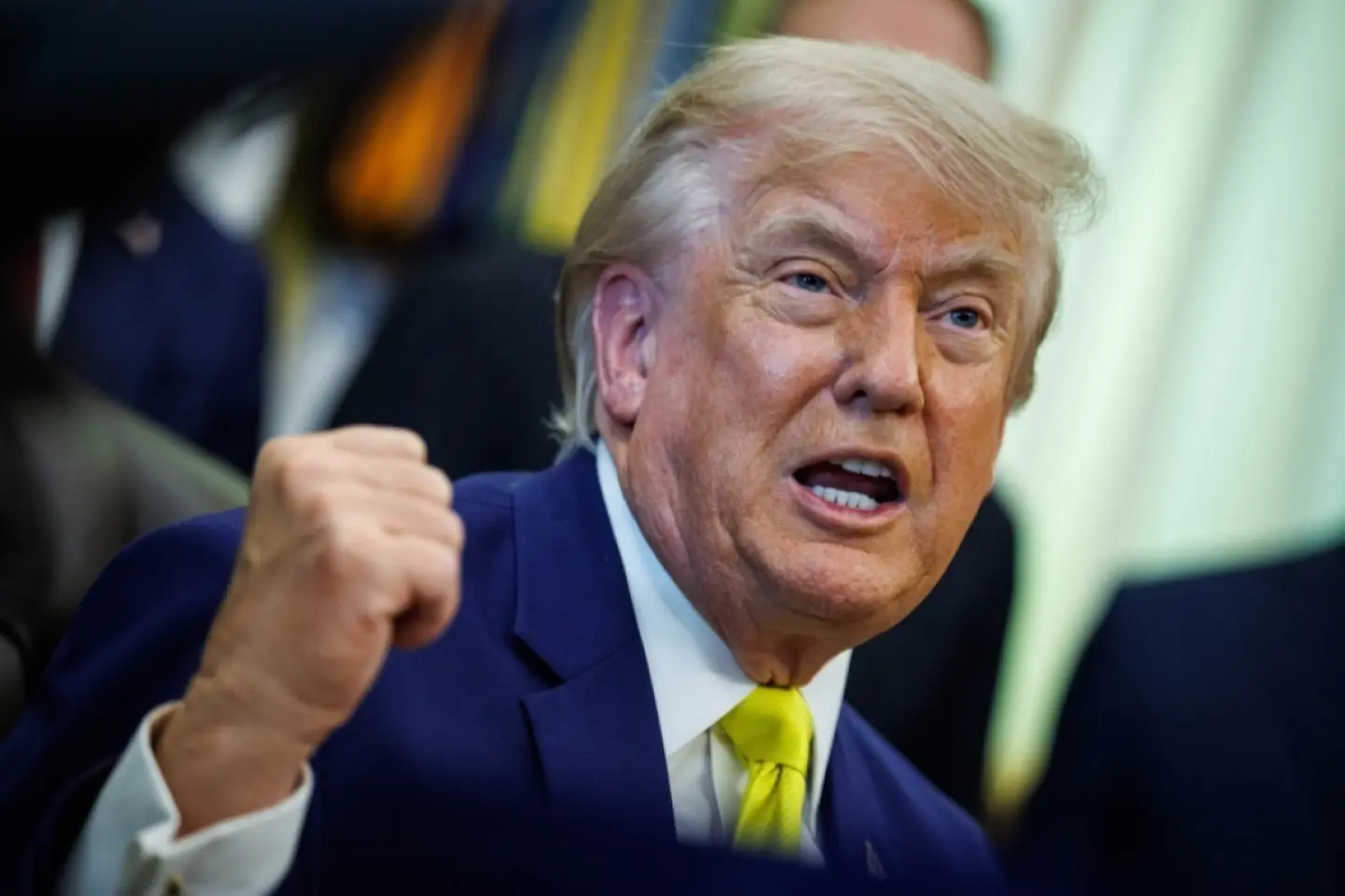 Trump anunţă o convenţie republicană extraordinară înaintea alegerilor pentru Congres
