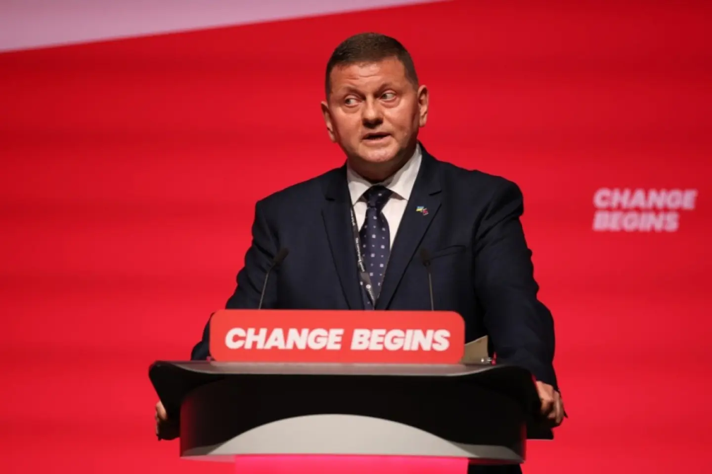 Valeri Zalujnîi anunță că va candida la președinția Ucrainei 