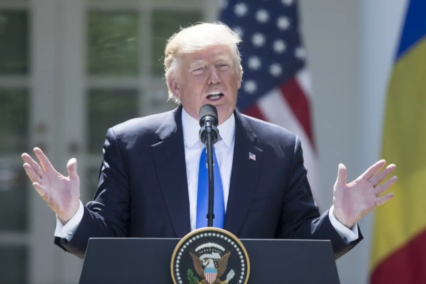 Declaraţia de avere a lui Trump dezvăluie legăturile financiare ale președintelui american cu România