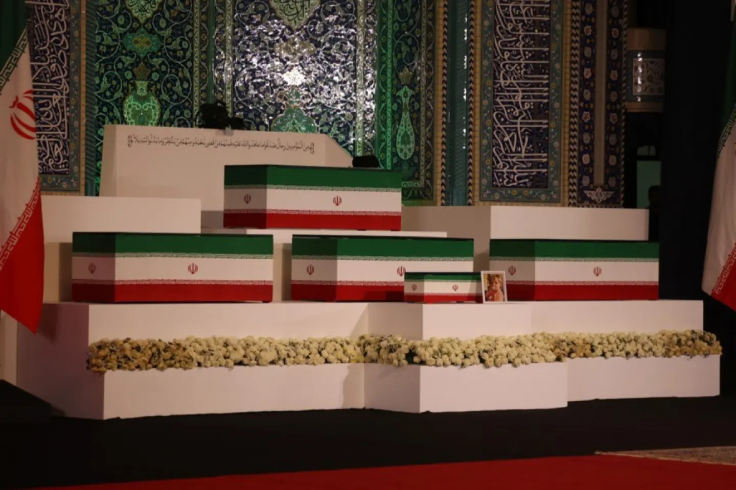 Trupul fostului lider suprem iranian Ali Khamenei a ajuns în complexul religios Marea Mosalla