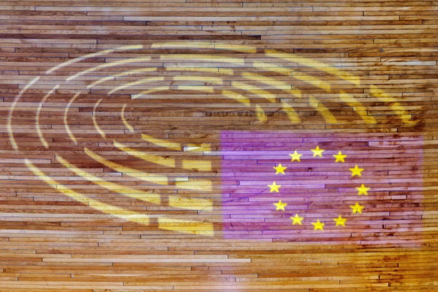 Comisia Europeană solicită reforme anticorupție în Spania și Ungaria