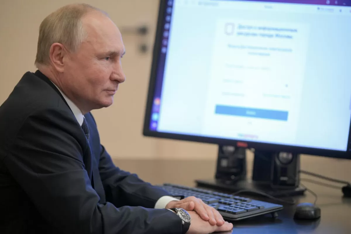 Object Name: RUSSIA ELECTIONS PUTIN VOTING