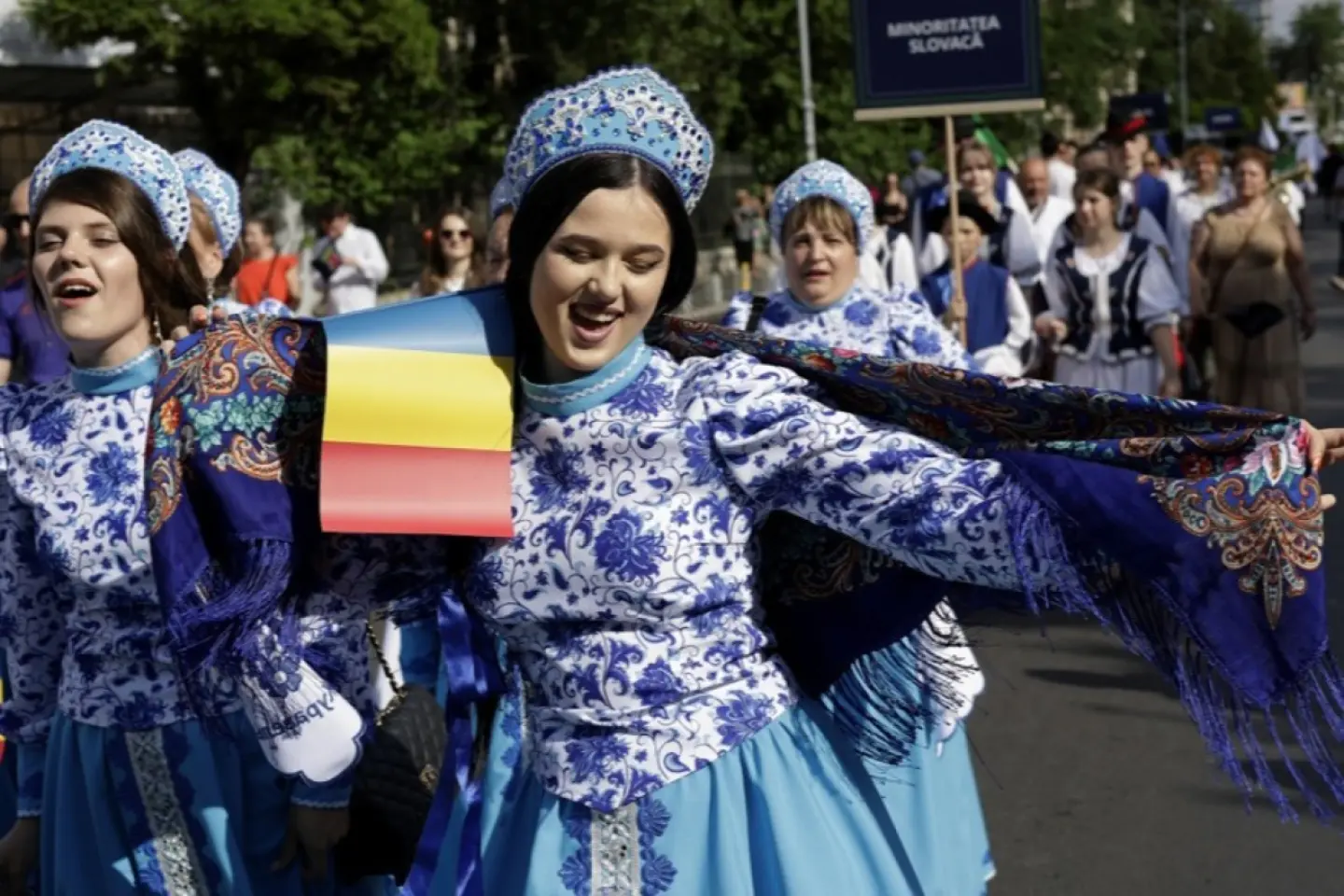 FAKE NEWS: Etnicii ruși sunt discriminați în România