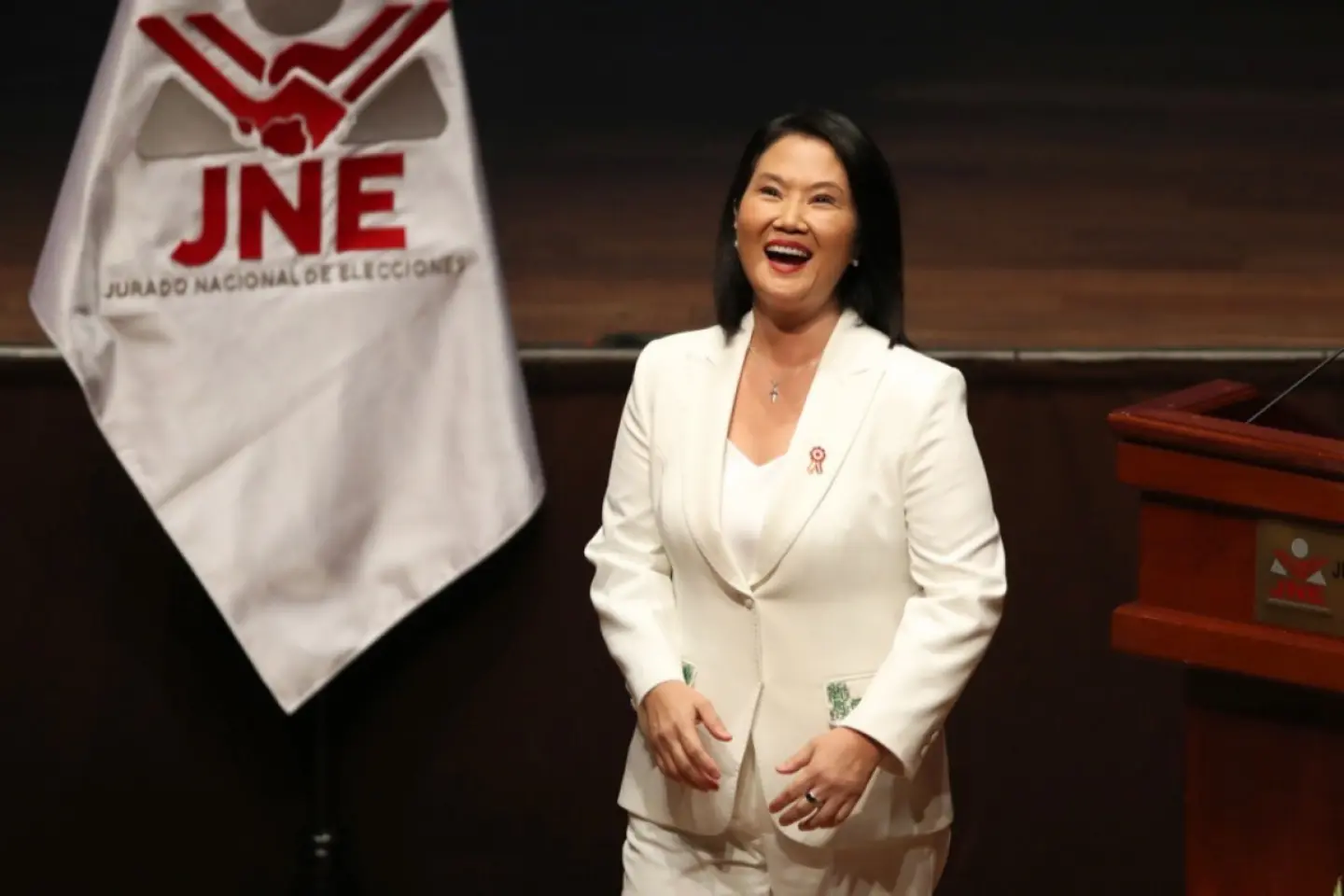 Keiko Fujimori devine noul președinte din Peru, într-o mișcare spre dreapta a Americii Latine
