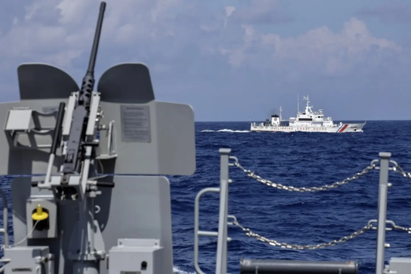 Beijingul a desfășurat noi manevre aeronavale în Marea Chinei de Sud