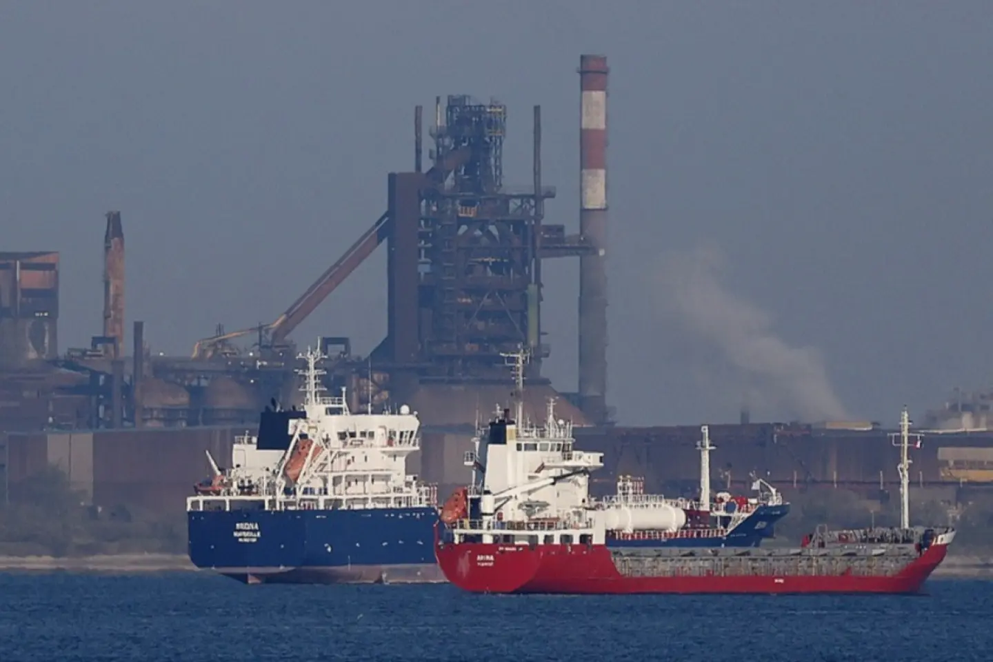 Kazahstanul opreşte, pentru a treia oară într-o lună, exporturile de petrol