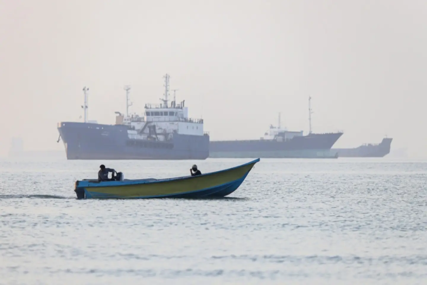 Iran și Oman, aproape de un acord privind Strâmtoarea Ormuz