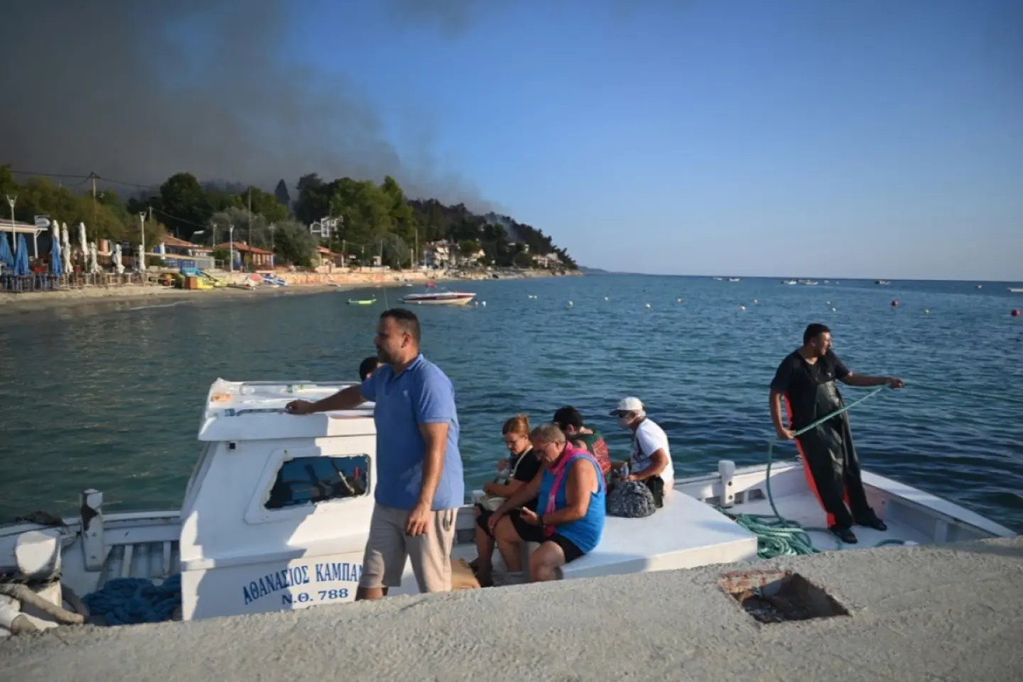 Incendii de vegetaţie în Grecia şi Croaţia
