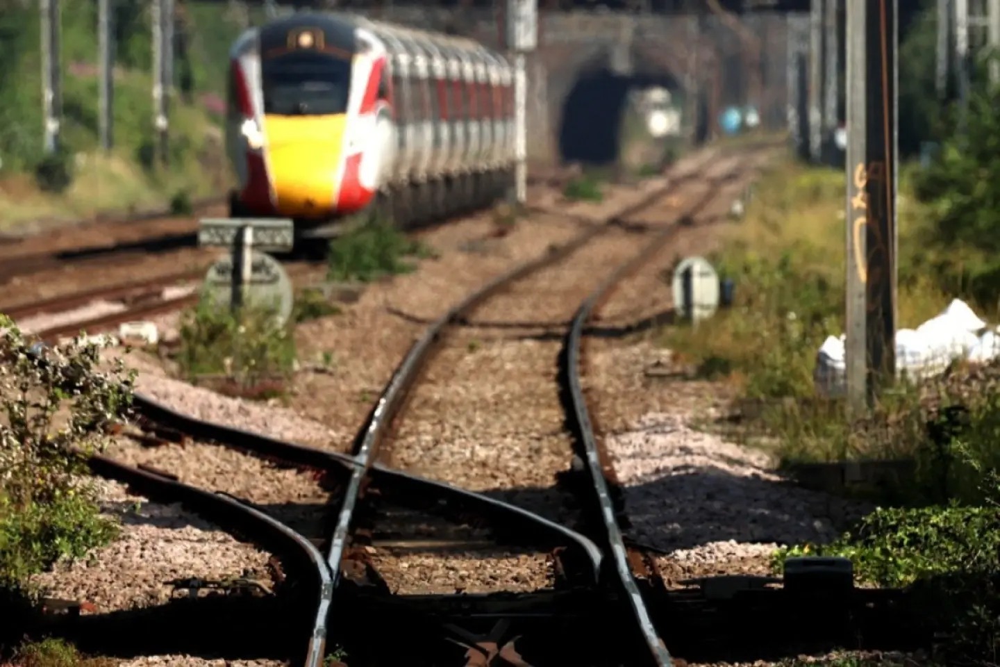 Încă un tren deraiat în Marea Britanie